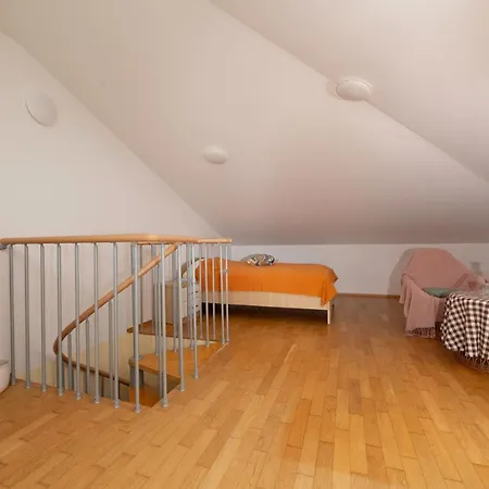 Golden Hope 4+1 Krk Apartman *
